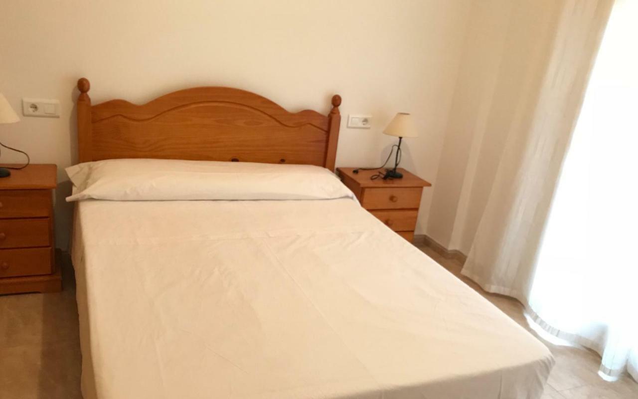 Apartamentos En Deltebre Dış mekan fotoğraf